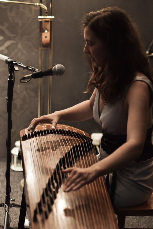 Iltamusiikki: Barbora Xu & guzheng Iltamusiikki: Barbora Xu & guzheng