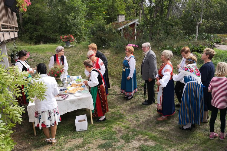 kansanlaulumessu_mainos_124x180_cmyk_XL.jpg